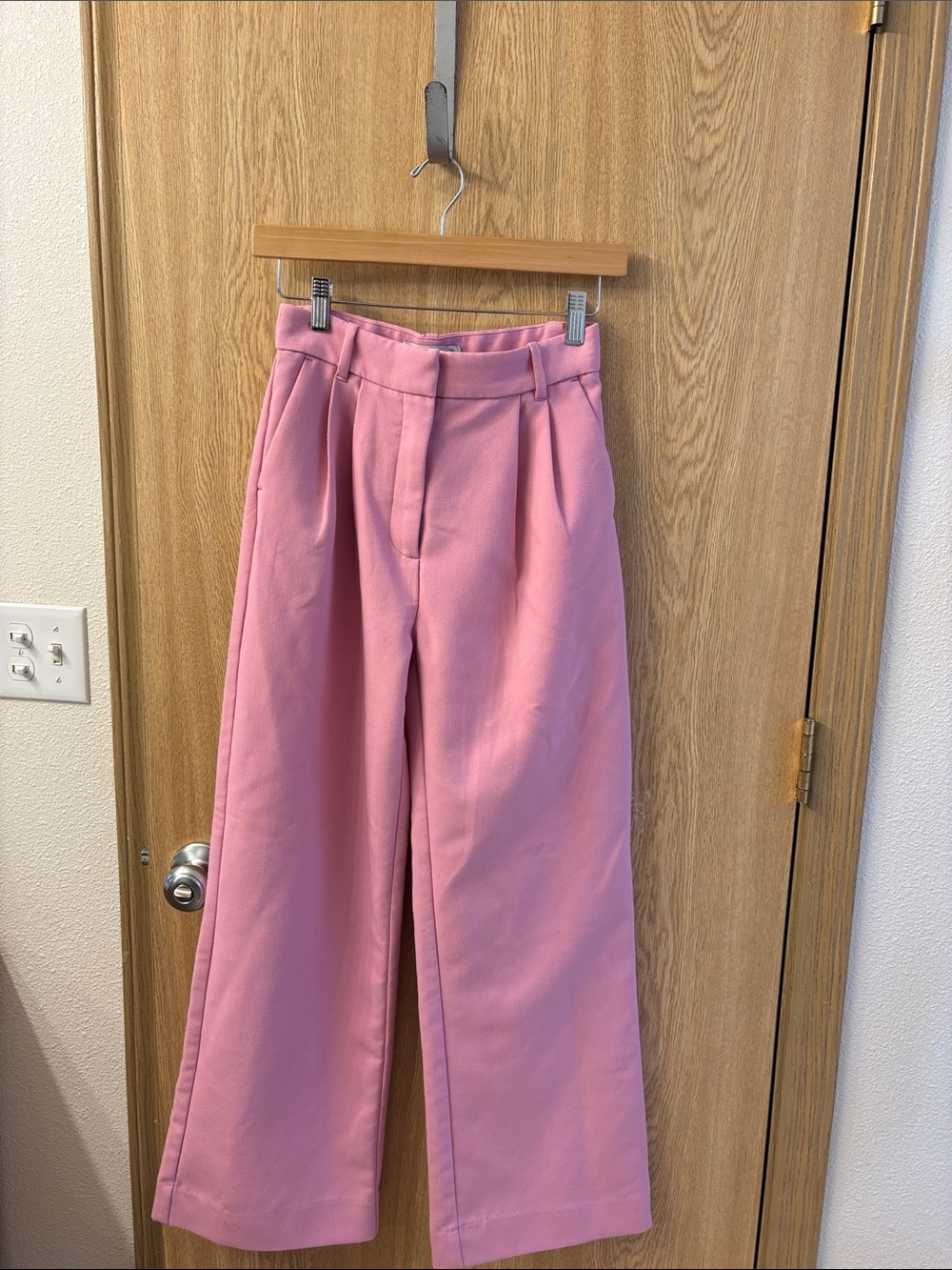 Abercrombie & Fitch Pink Wide-Leg Dress Pants
